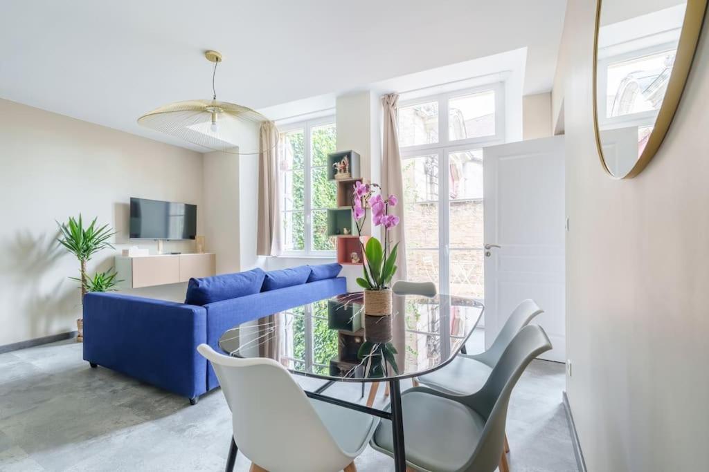 Appartement Lumineux Avec Cour Chaumont  Bagian luar foto