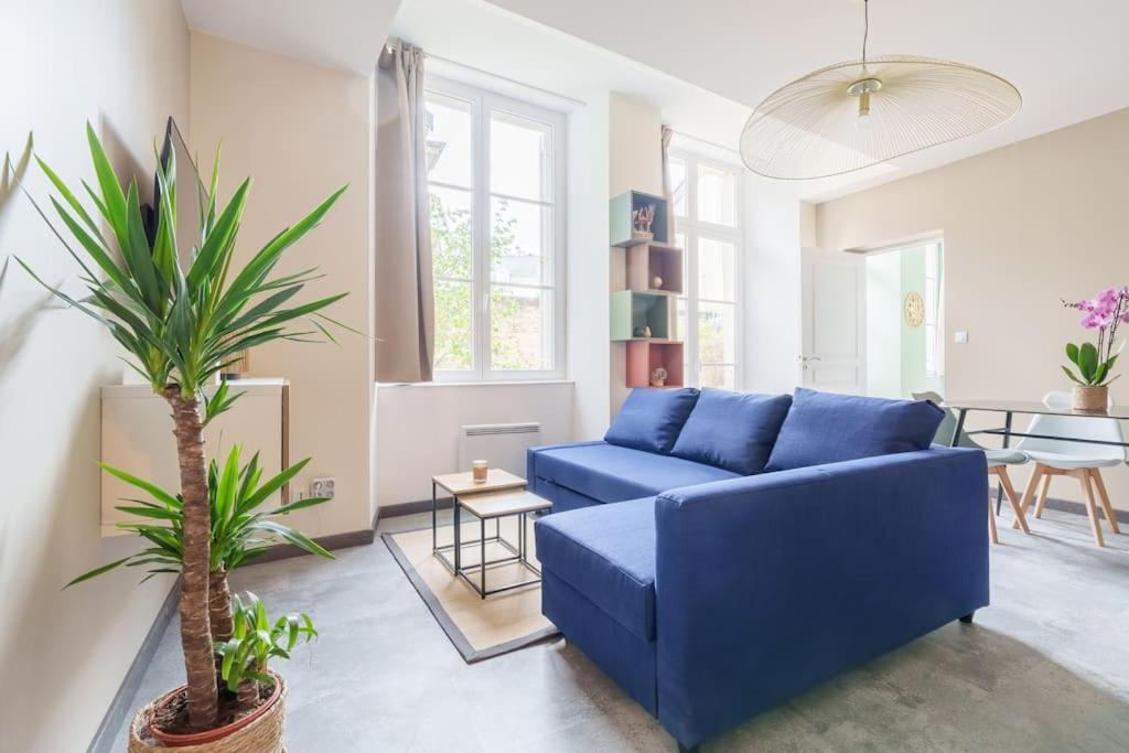 Appartement Lumineux Avec Cour Chaumont  Bagian luar foto