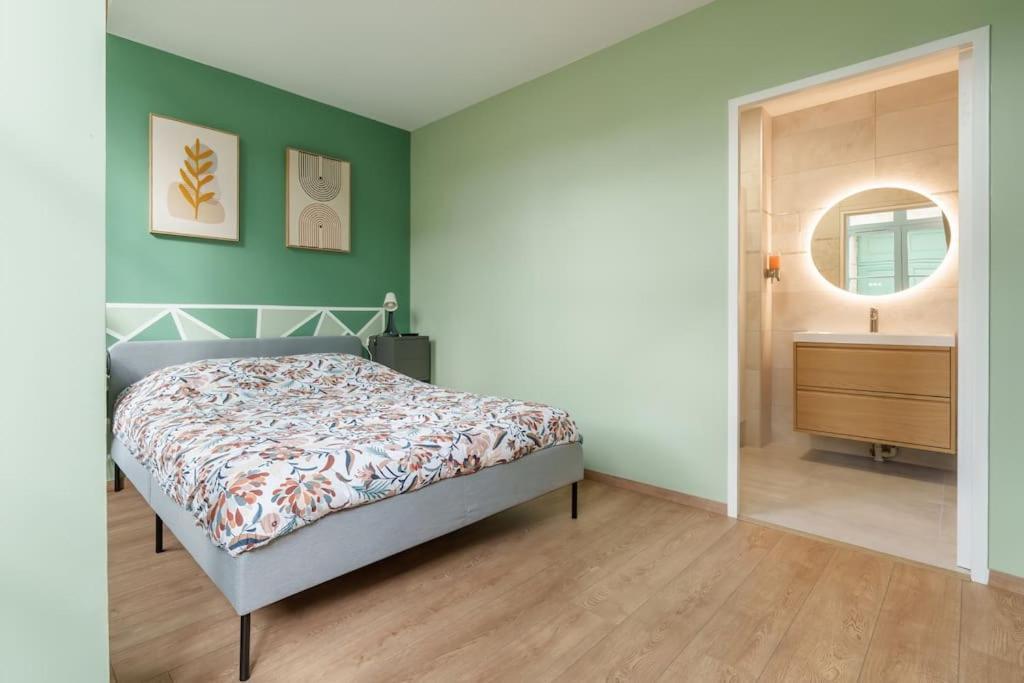 Appartement Lumineux Avec Cour Chaumont  Bagian luar foto
